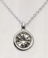 Zilveren kado: ketting met geboortesteen April