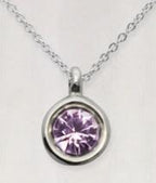 Zilveren kado: ketting met geboortesteen van Juni