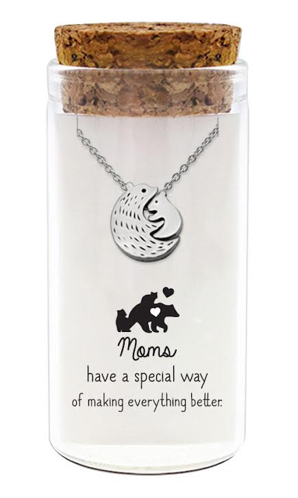 zilveren kado: ketting  beer met beertje