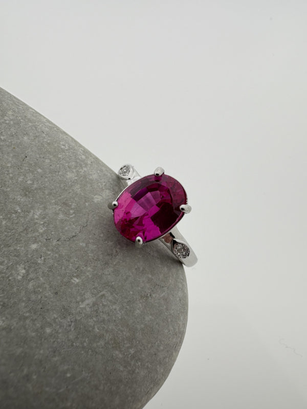 Handgemaakte zilveren ruby ring