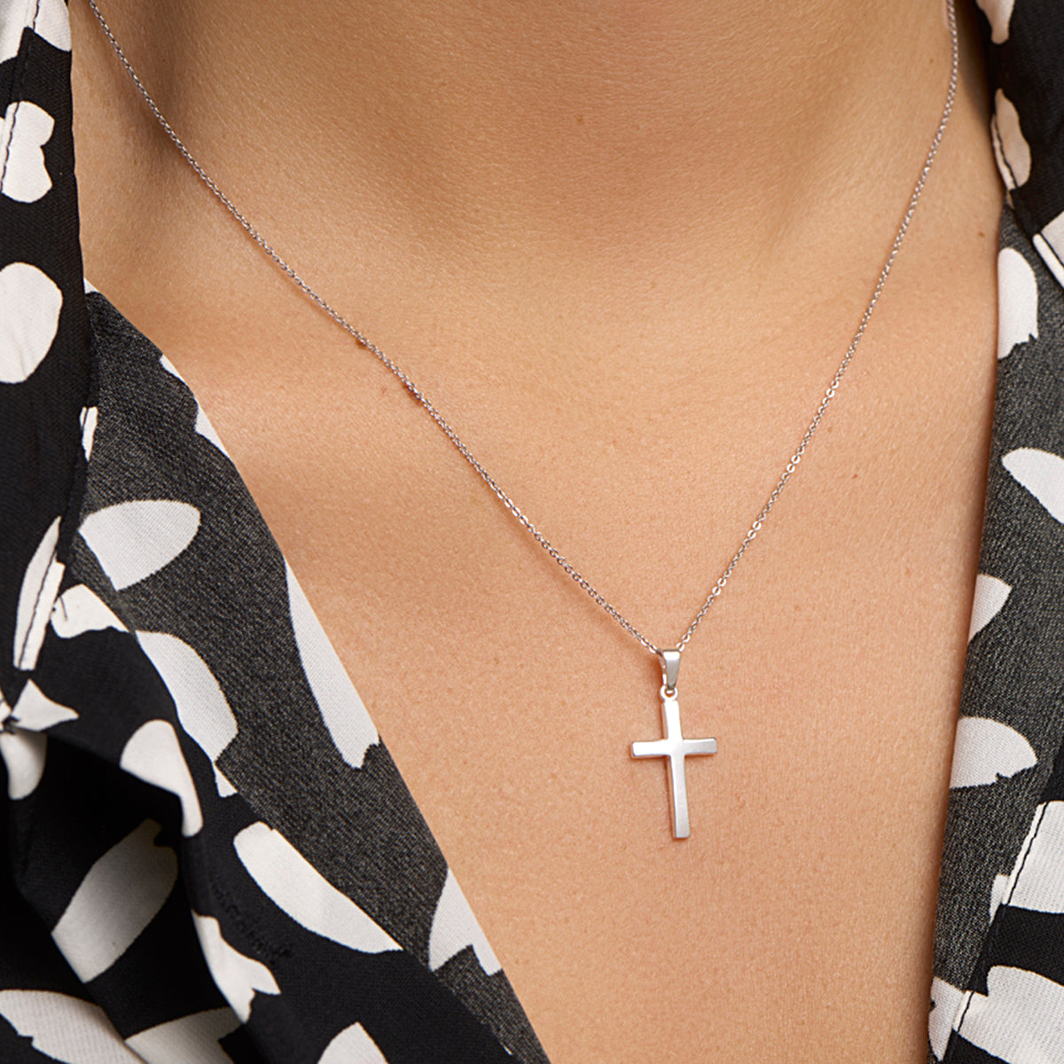 Hanger kruis zilver wit