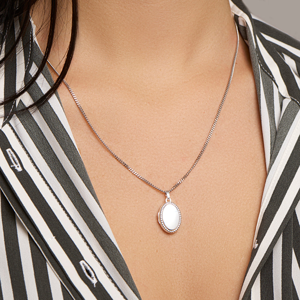 Medaillon zilver wit