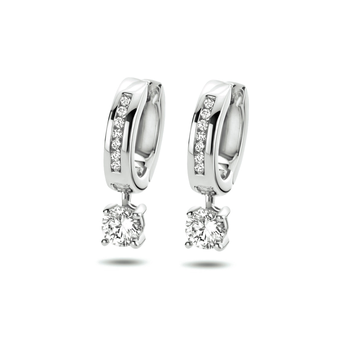 Klapoorringen zirkonia zilver gerhodineerd