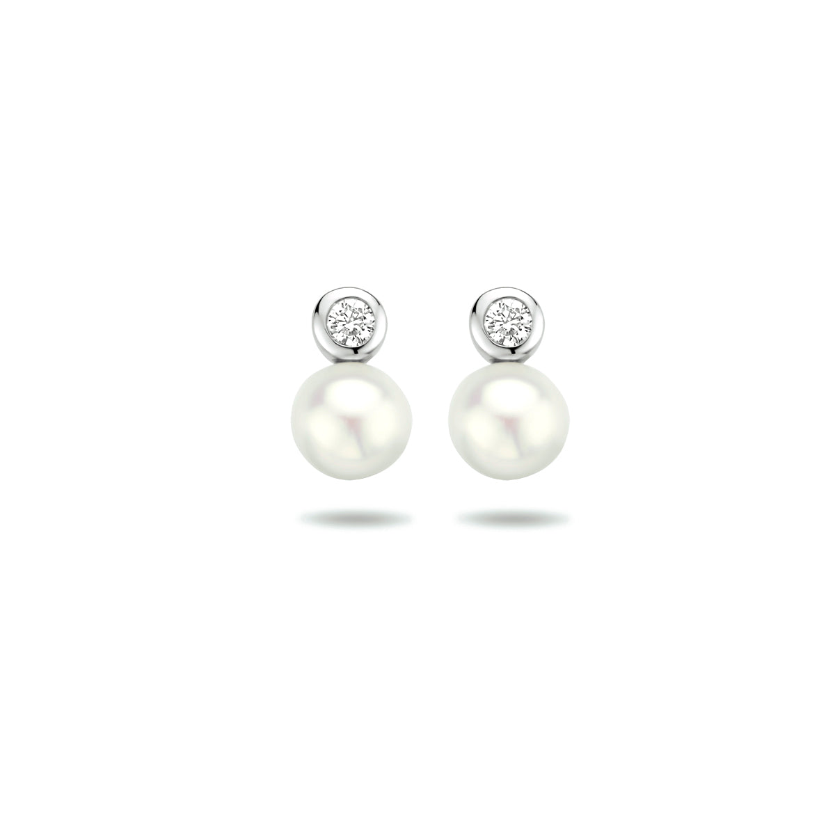 Oorknoppen parel en zirkonia zilver gerhodineerd
