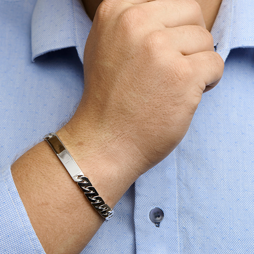 Graveerarmband gourmette plaat 8 mm zilver gerhodineerd