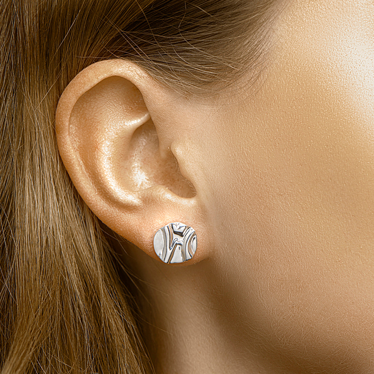 Oorknoppen rond zilver gerhodineerd