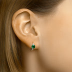 Klapoorringen synth. smaragd zilver gerhodineerd