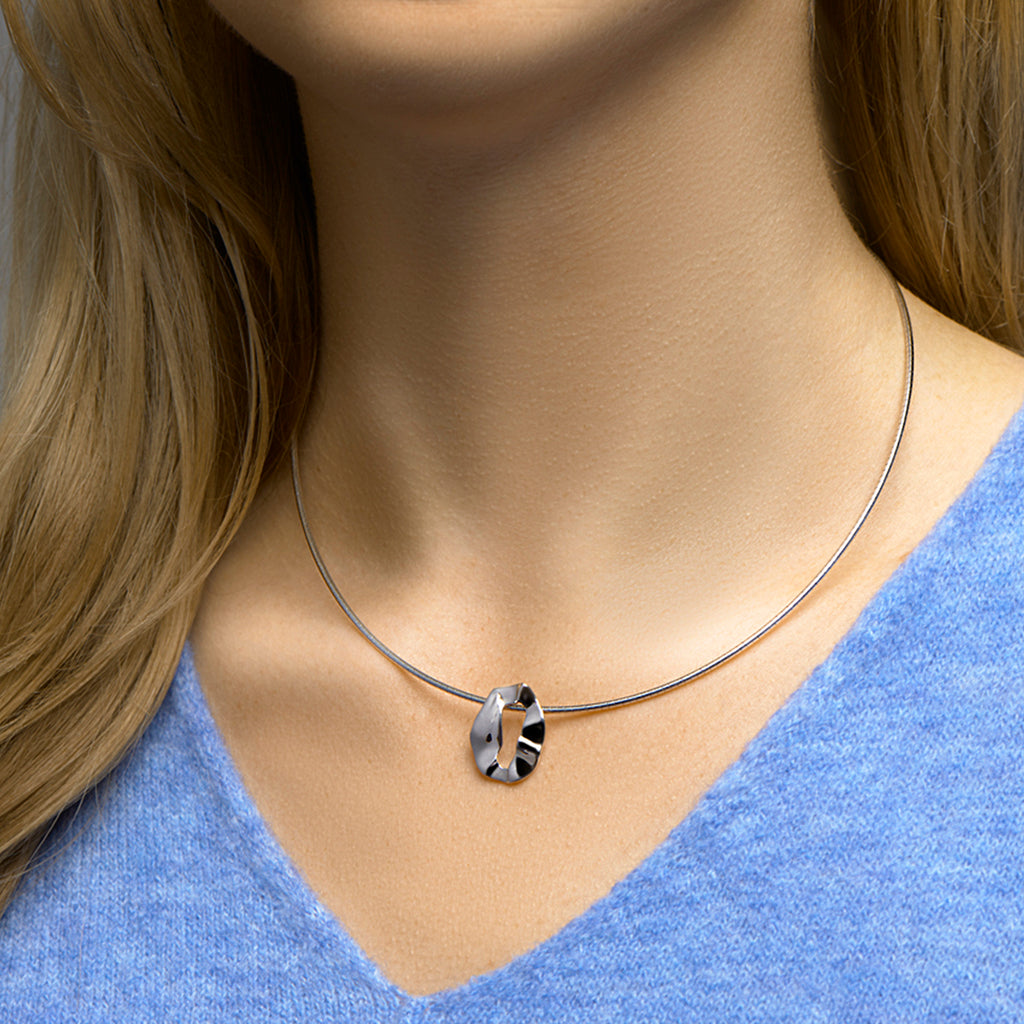Collier omega 42 + 3 cm zilver gerhodineerd