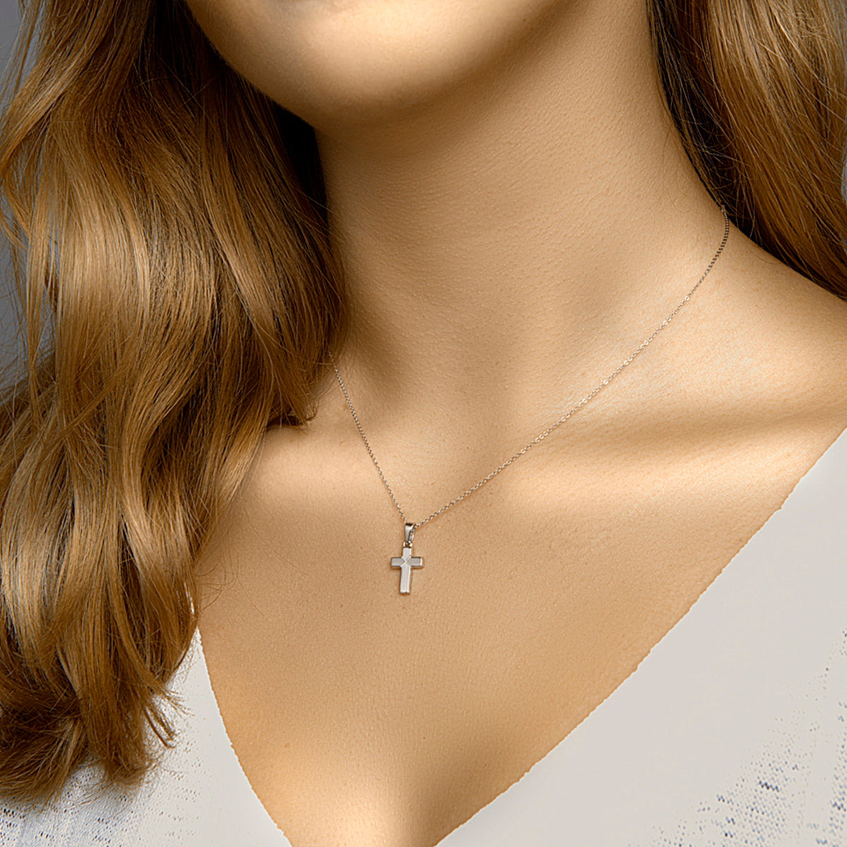 Hanger kruis zilver gerhodineerd