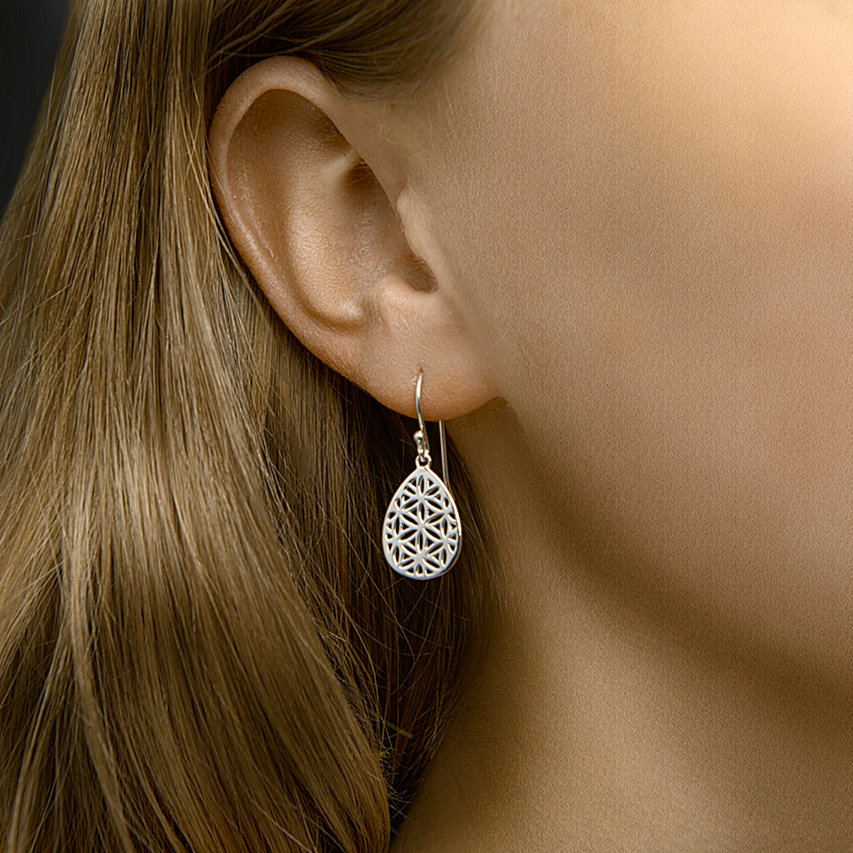 Oorhangers filigrain franse haak zilver gerhodineerd