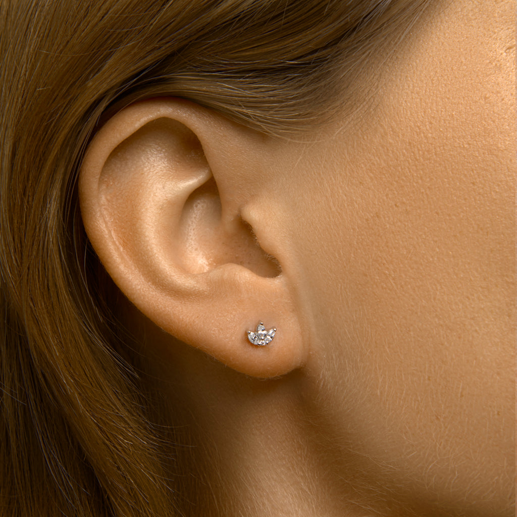 Oorknoppen lotus zirkonia zilver gerhodineerd