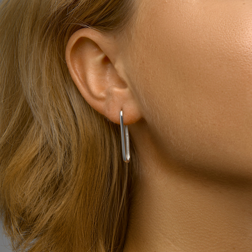 Klapoorringen paperclip zilver gerhodineerd