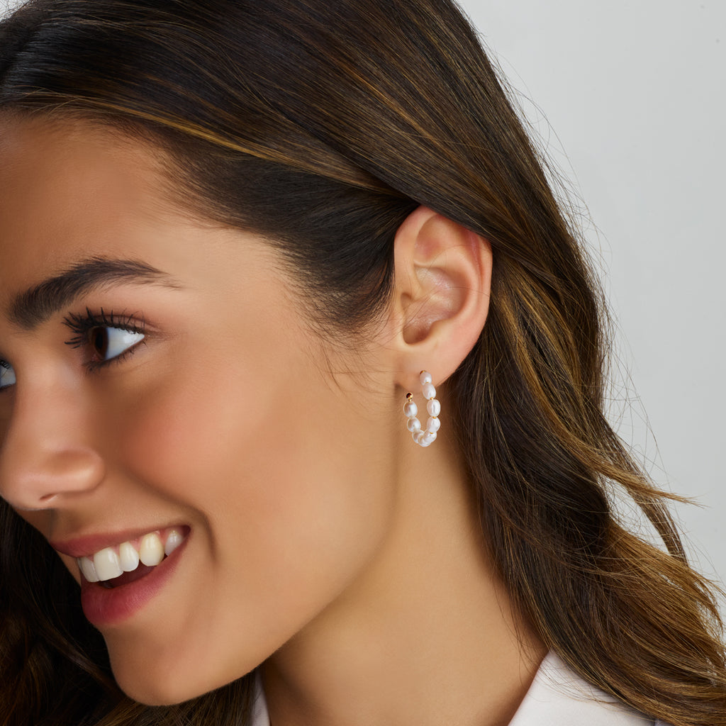 Stekeroorringen parel zilver gerhodineerd