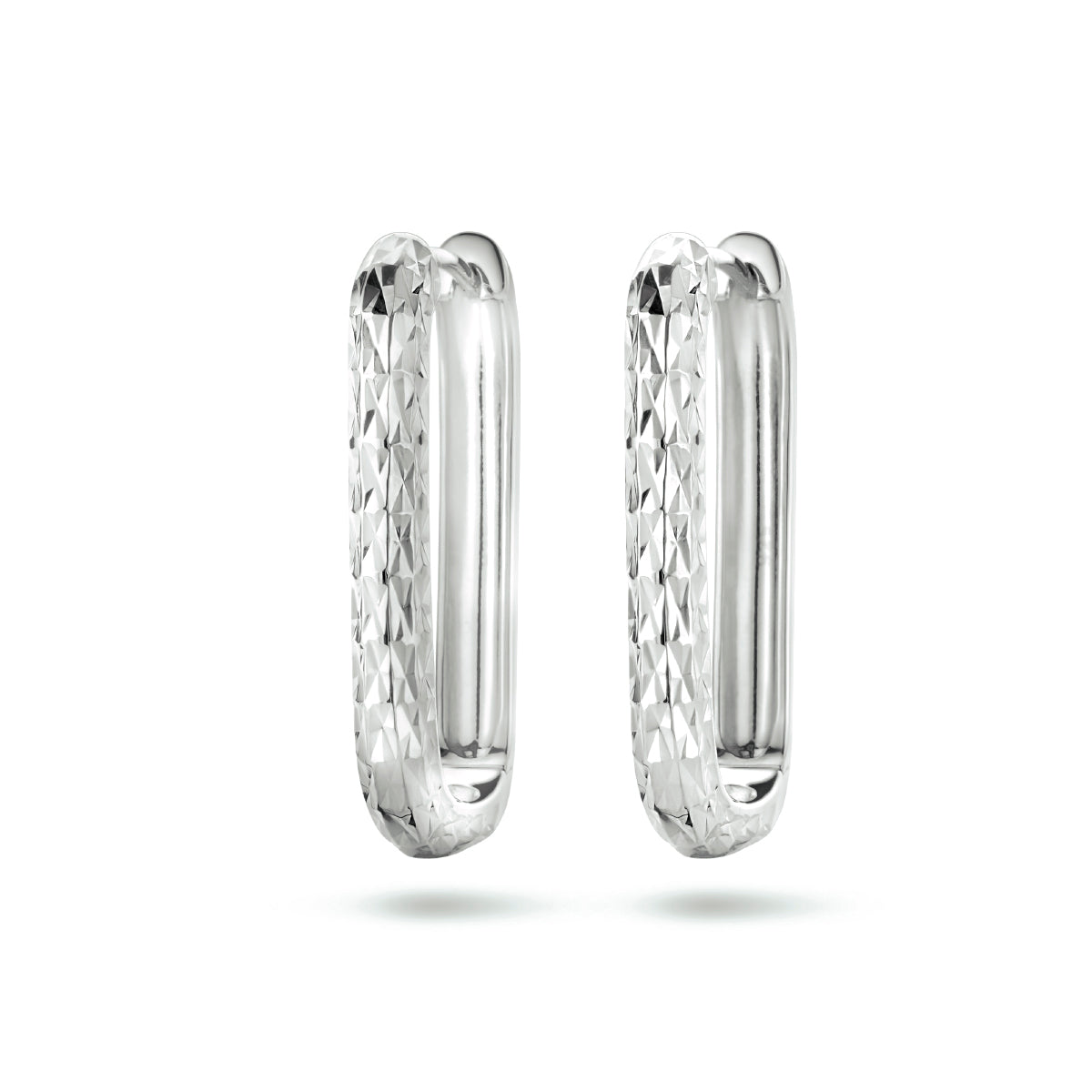 Klapoorringen gediamanteerd zilver gerhodineerd