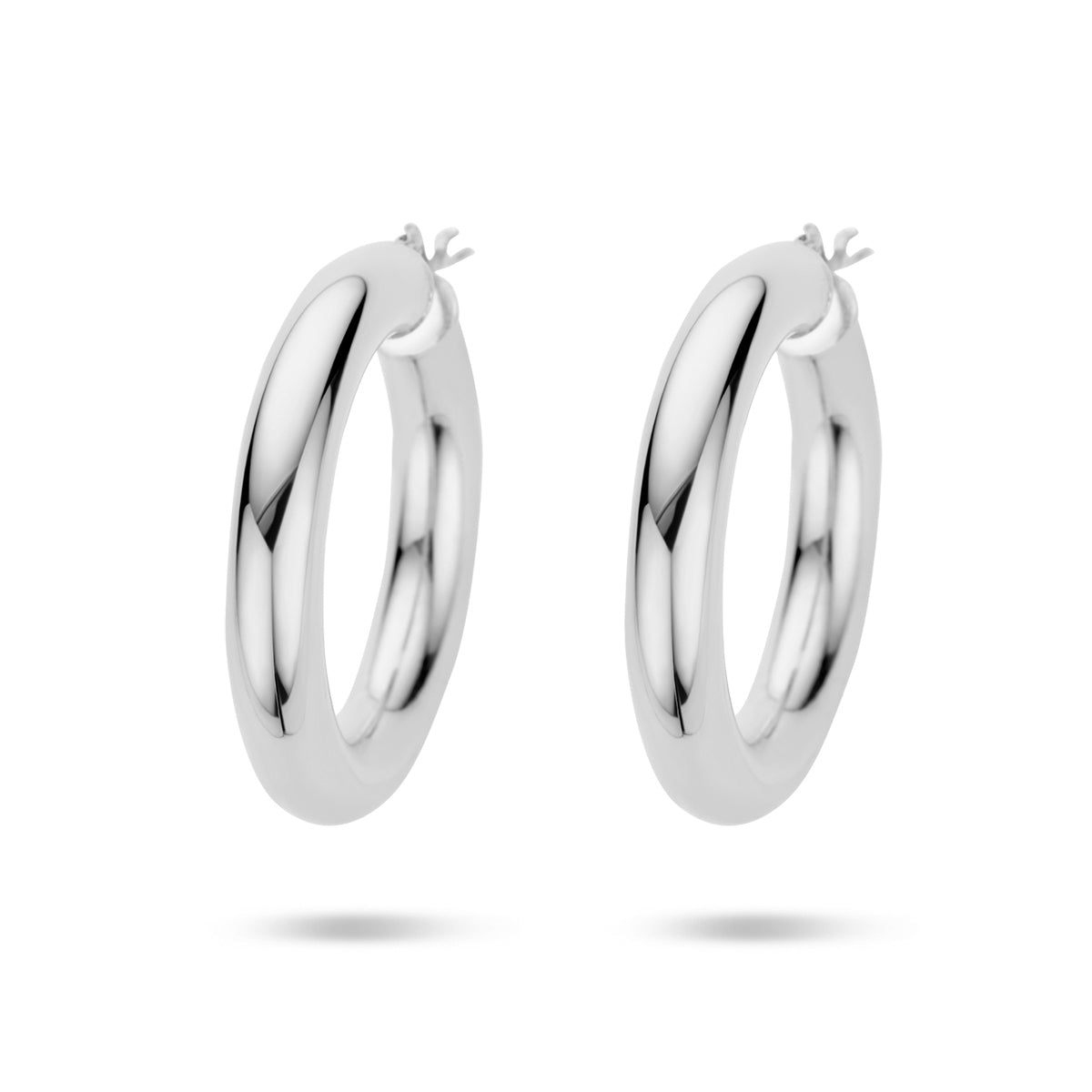 Oorringen 6,0 mm ronde buis zilver gerhodineerd