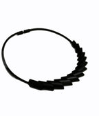 Tjongejonge collier cilinders