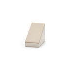 oorknoppen display beige pos materialen