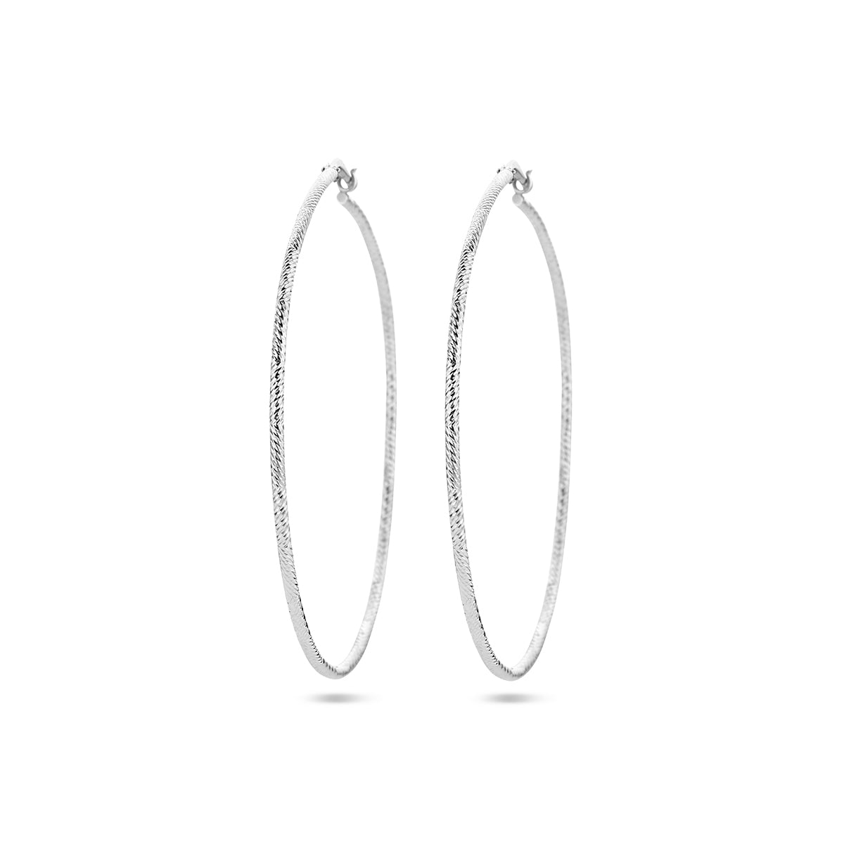 oorringen 1,5 mm ronde buis gediamanteerd zilver gerhodineerd