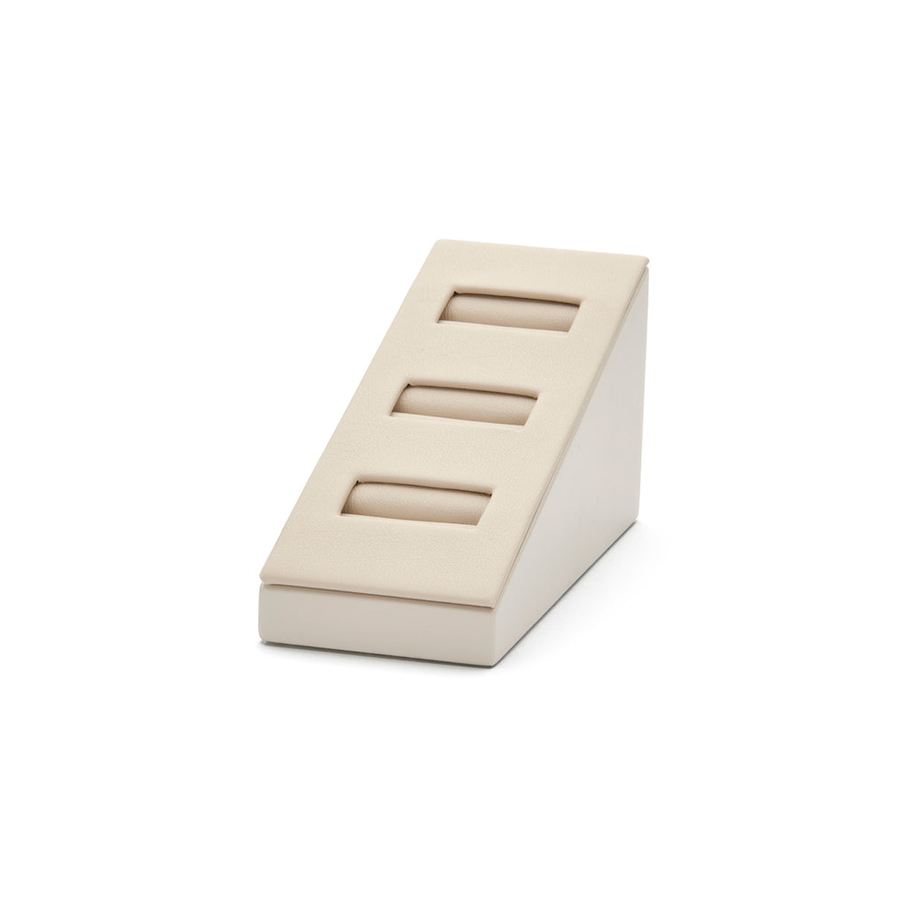 ring display beige pos materialen