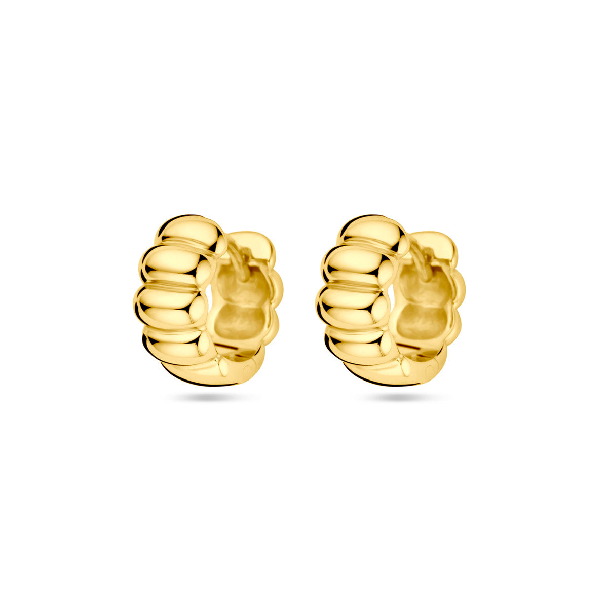 klapoorringen 11,5 mm 1 micron zilver verguld (geel)