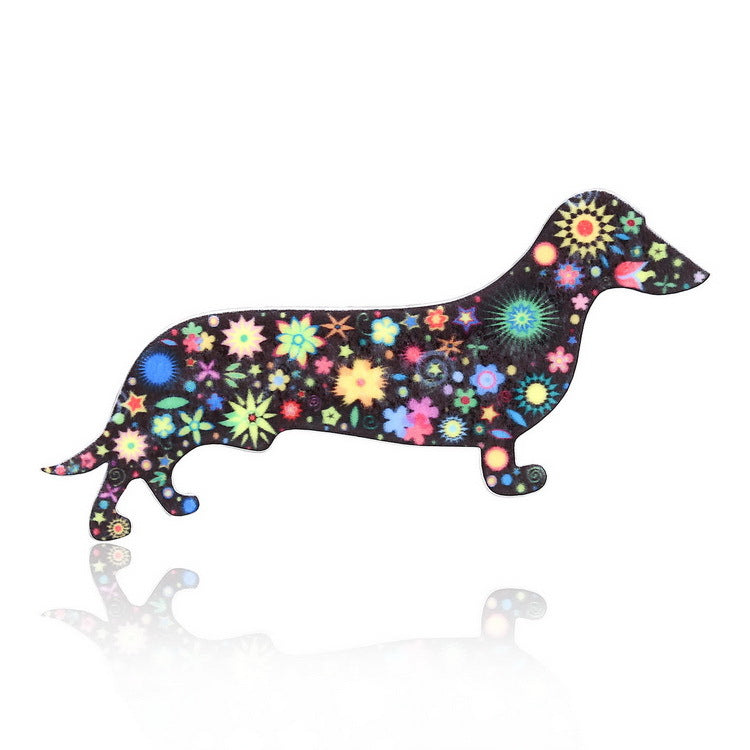 broche hond met bloemen print