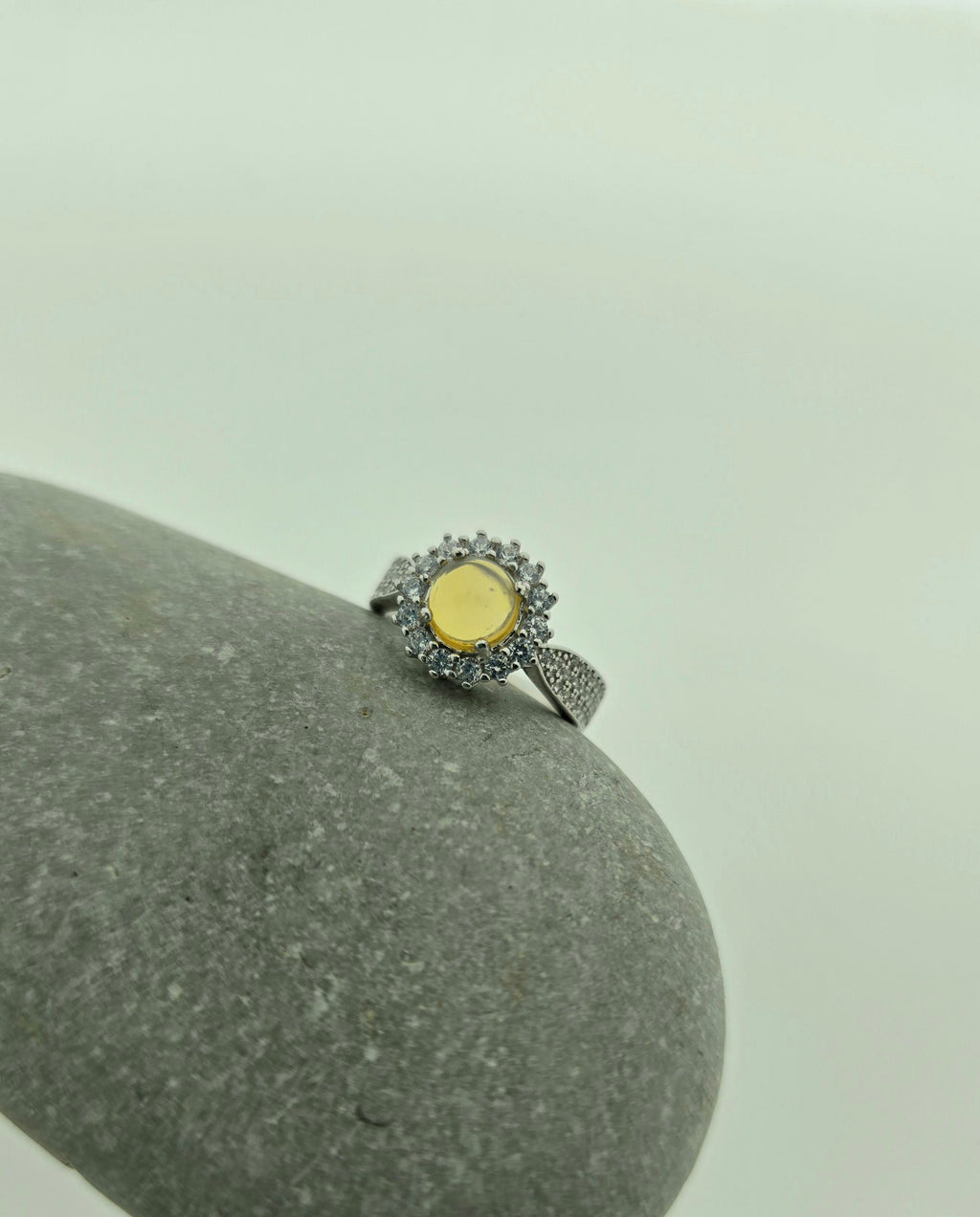 Handgemaakte zilveren opal ring