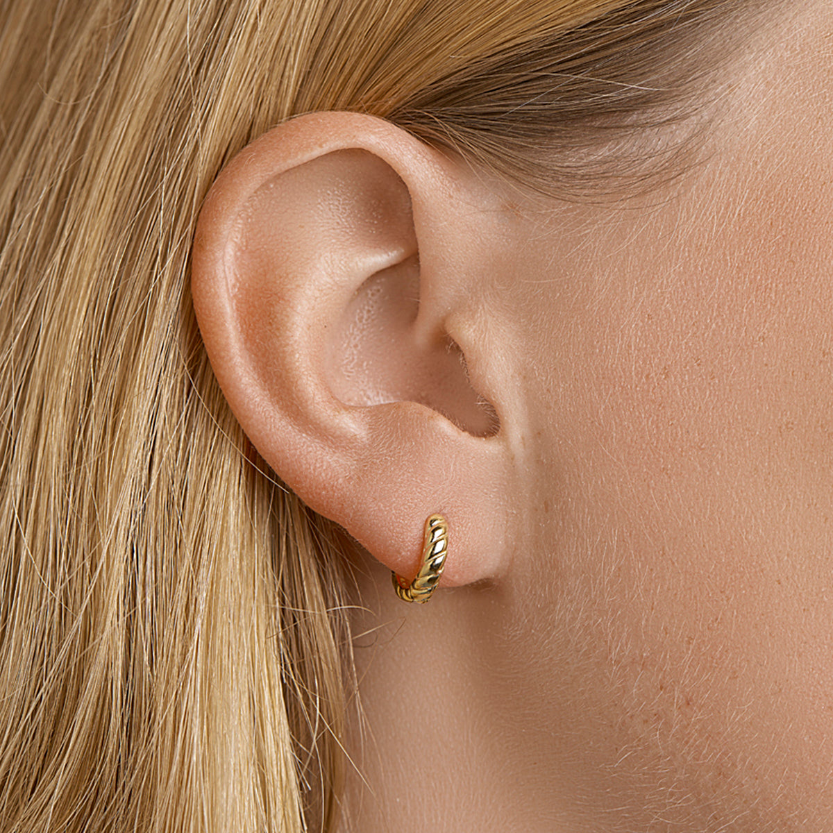 Klapoorringen zilver verguld (geel)