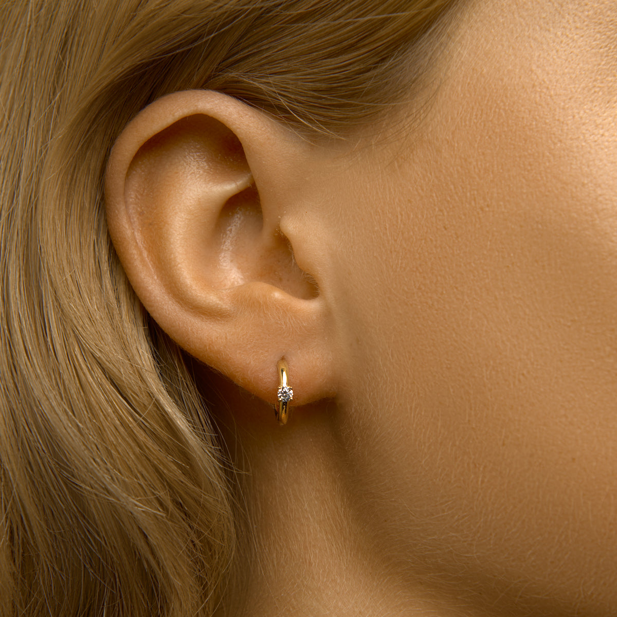 Stekeroorringen zirkonia zilver verguld (geel)