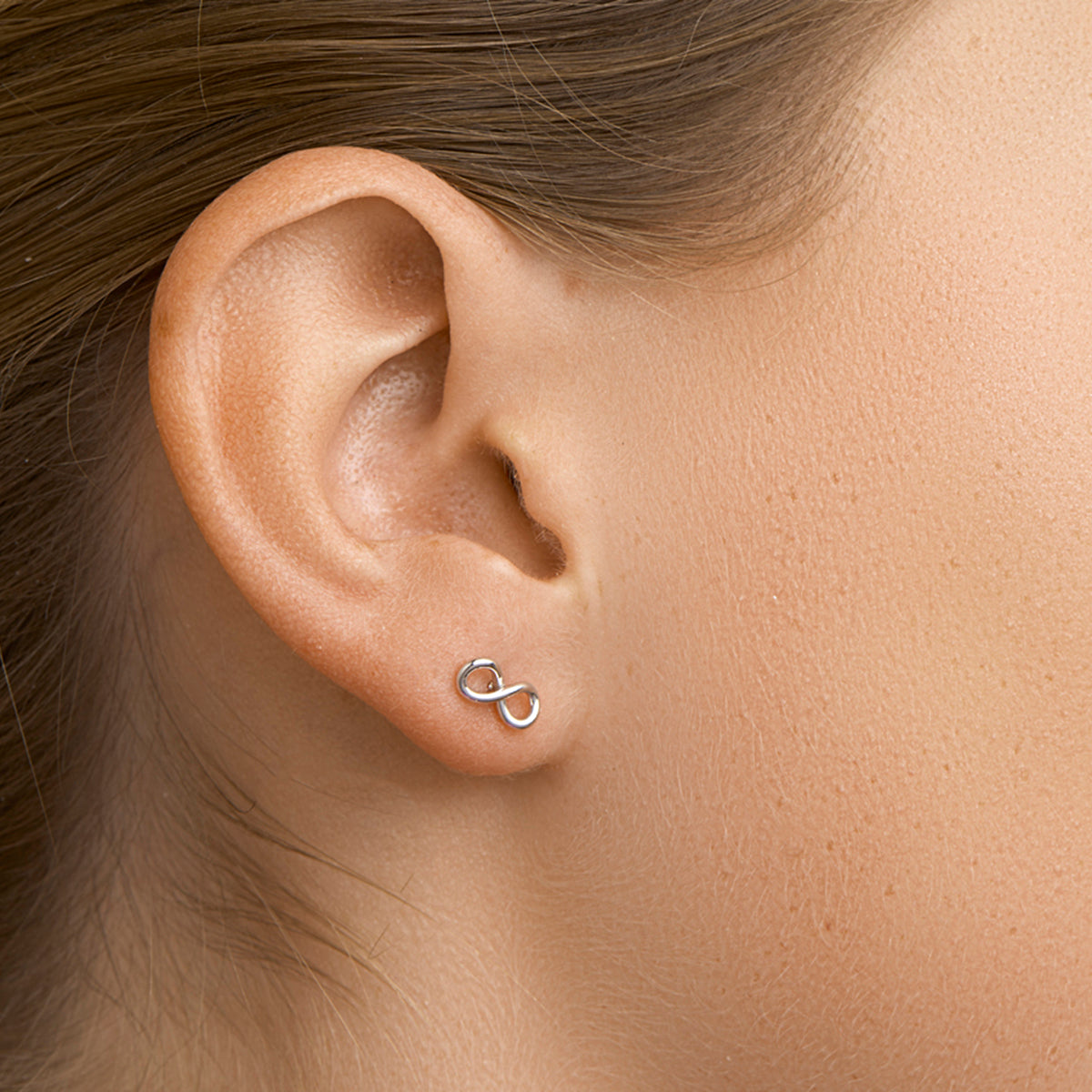 Ohrstecker Infinity Silber rhodiniert