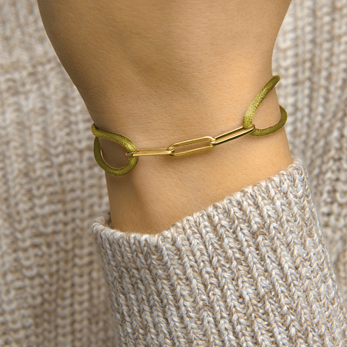 Armband Satin moosgrün 13 - 26 cm vergoldet (mit Gummi/Nylon/Leder)