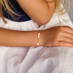 Gravurarmband Herz aus Perlmutt und Plättchen 1,5 mm 14K Gelbgold