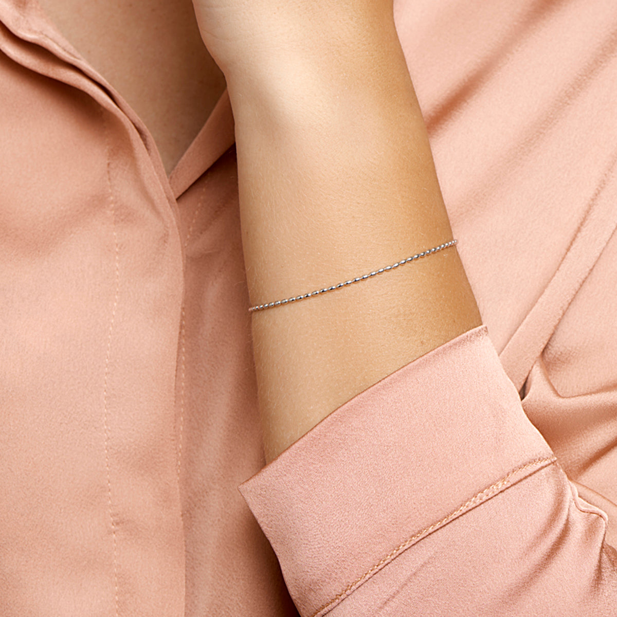 armband bolletjes 1,5 mm 17 + 2 cm zilver gerhodineerd