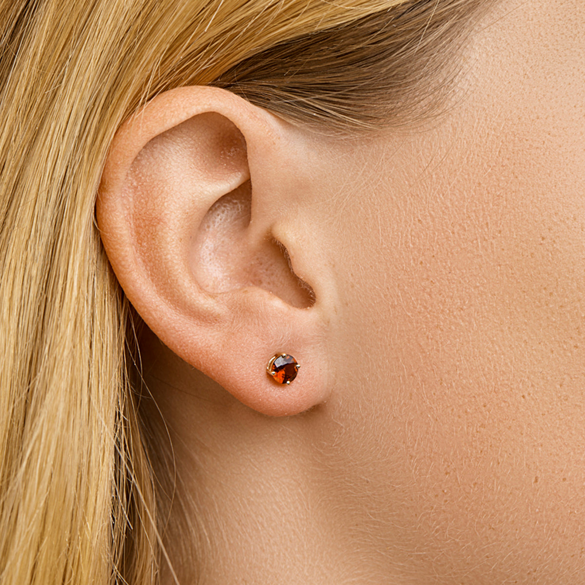Ohrstecker Granat 14K Gelbgold