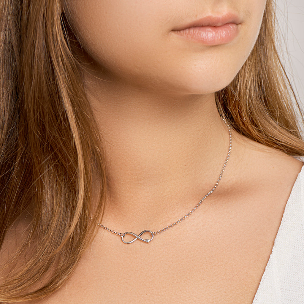 Halskette Unendlichkeit und Herz 40 + 4 cm Silber rhodiniert