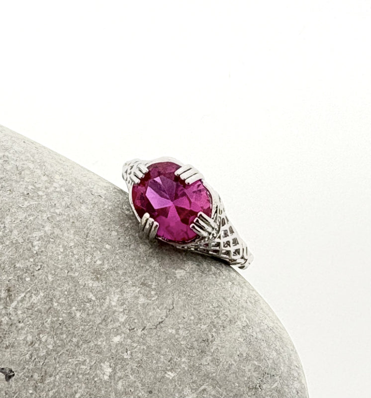 Handgemaakte zilveren ruby ring