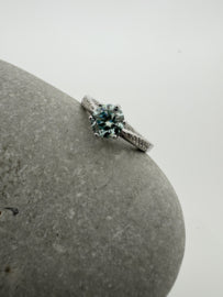 Handgemaakte zilveren moissanite ring