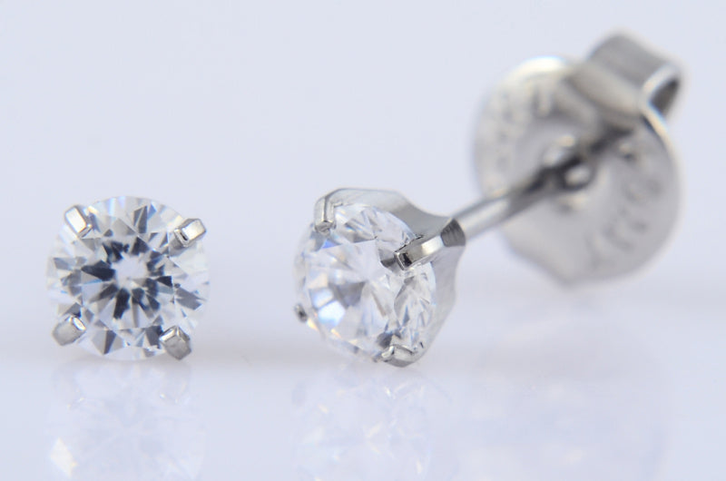 Titanium schietoorbel crystal 4 mm