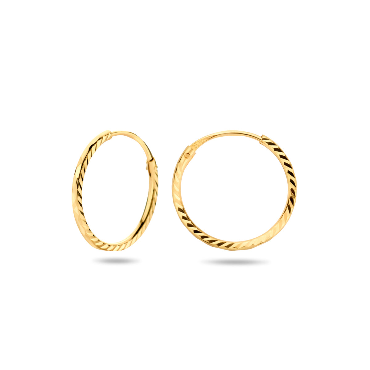 Ohrringe aus 14-karätigem Gelbgold mit Diamanten