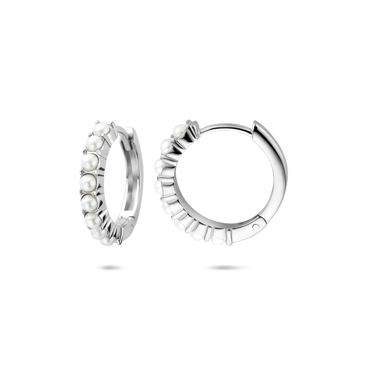 klapoorringen parel 15 mm zilver gerhodineerd
