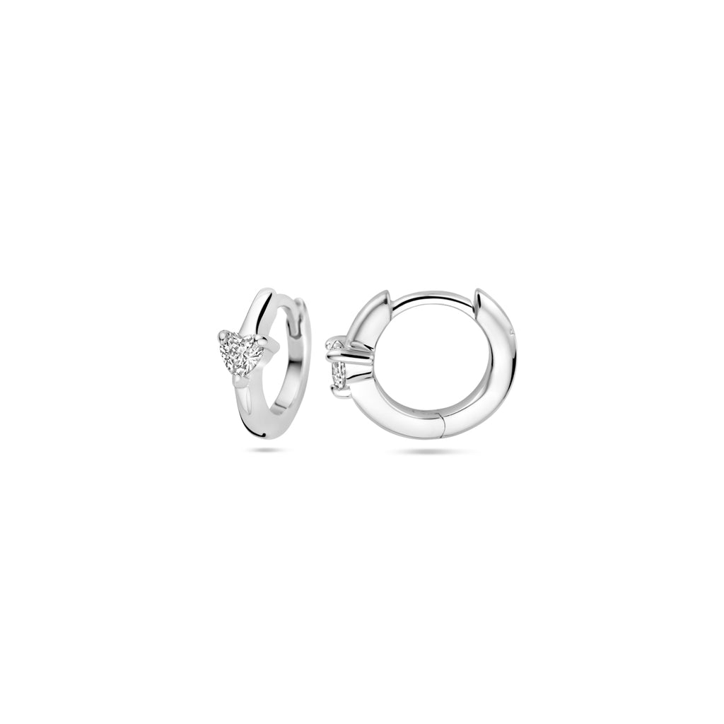 klapoorringen zirkonia hartjes 10 mm zilver gerhodineerd