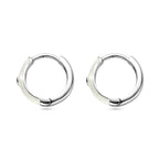 klapoorringen zirkonia en wit emaille zilver gerhodineerd