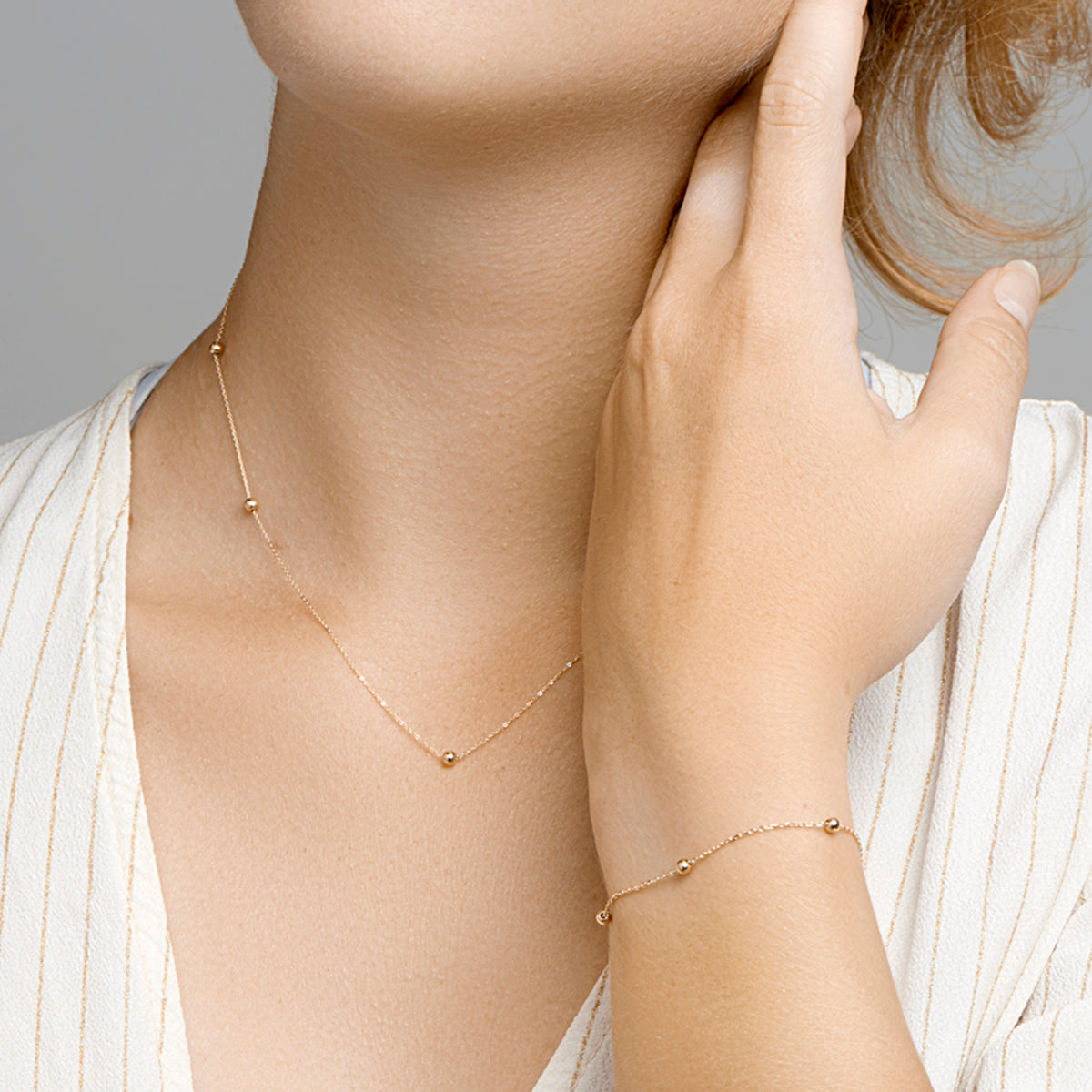 collier 5 x schuifbol 40 - 42 - 44 cm 14K geelgoud