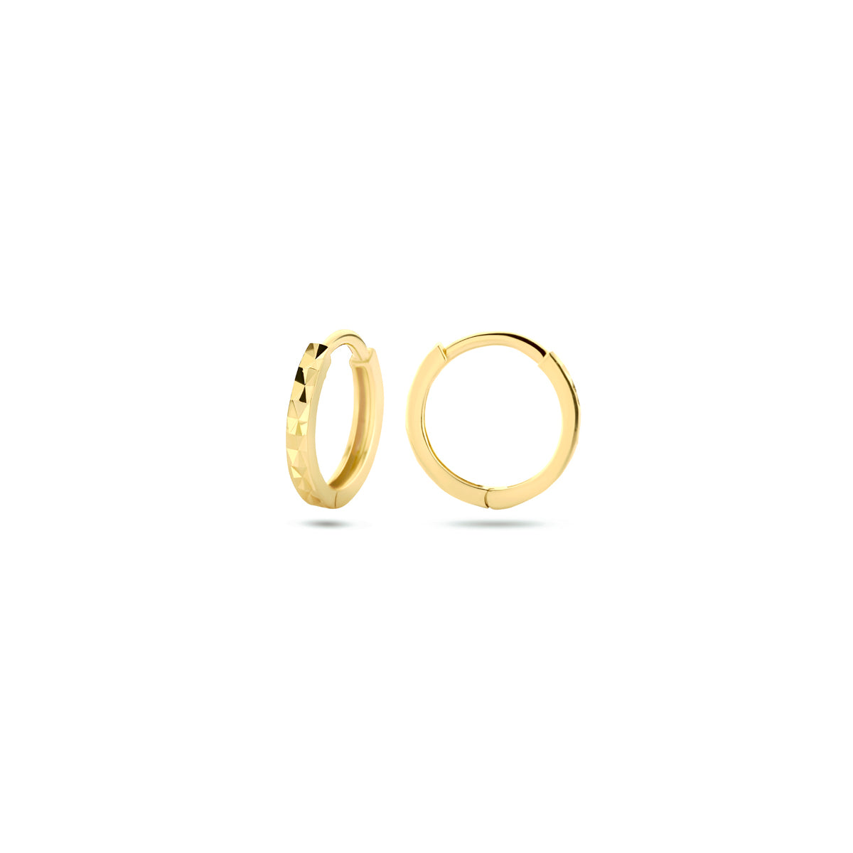 9k klapoorringen gediamanteerd 10,3 mm 9K geel