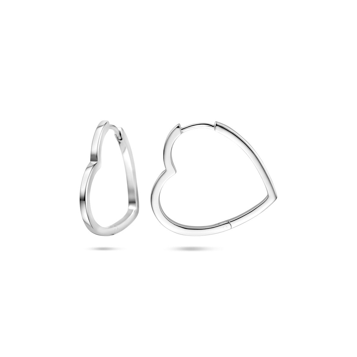 klapoorringen hartjes 2 mm zilver gerhodineerd