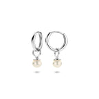 klapoorringen parel 18 mm zilver gerhodineerd
