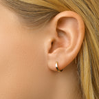 Klapoorringen 1,8 mm vlak 14k geelgoud