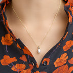 Hanger parel 9 x 11 mm 14k geelgoud