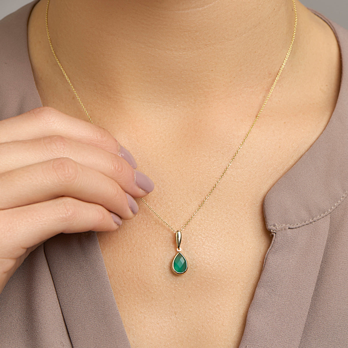 Hanger groen agaat 14k geelgoud