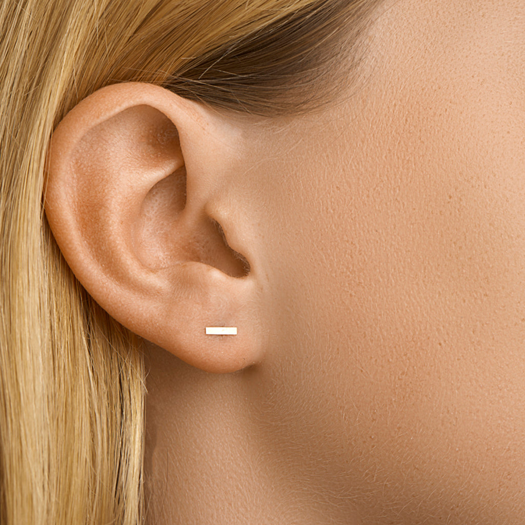 Oorknoppen balkje 14k geelgoud