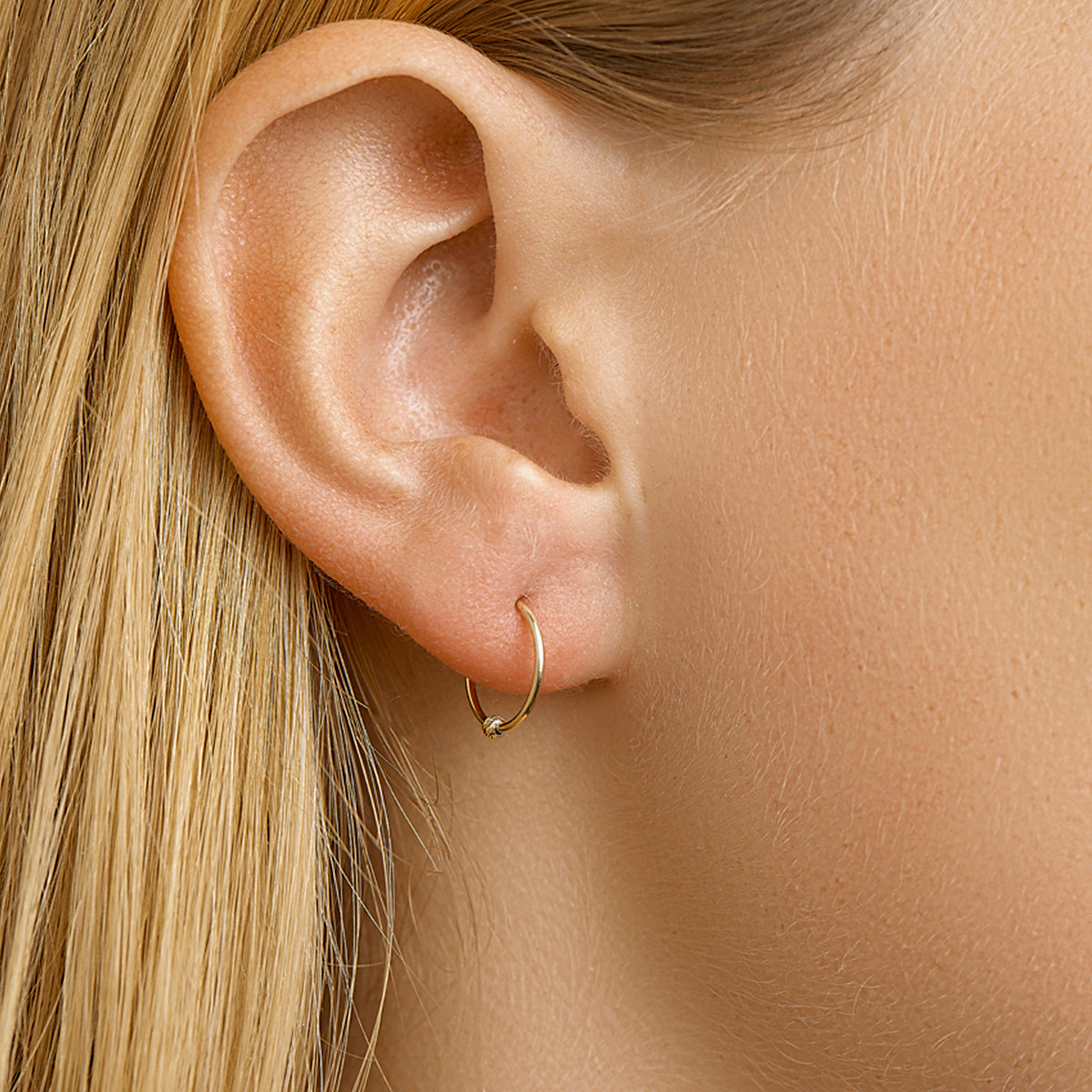 Oorringen bolletje 14k geelgoud